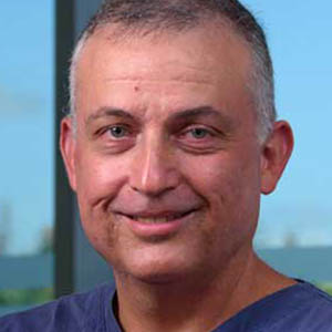 Photo of Dr. Alejandro Sáenz Gutiérrez